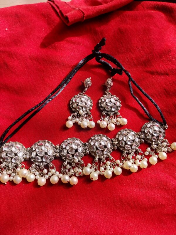 Crystal choker set